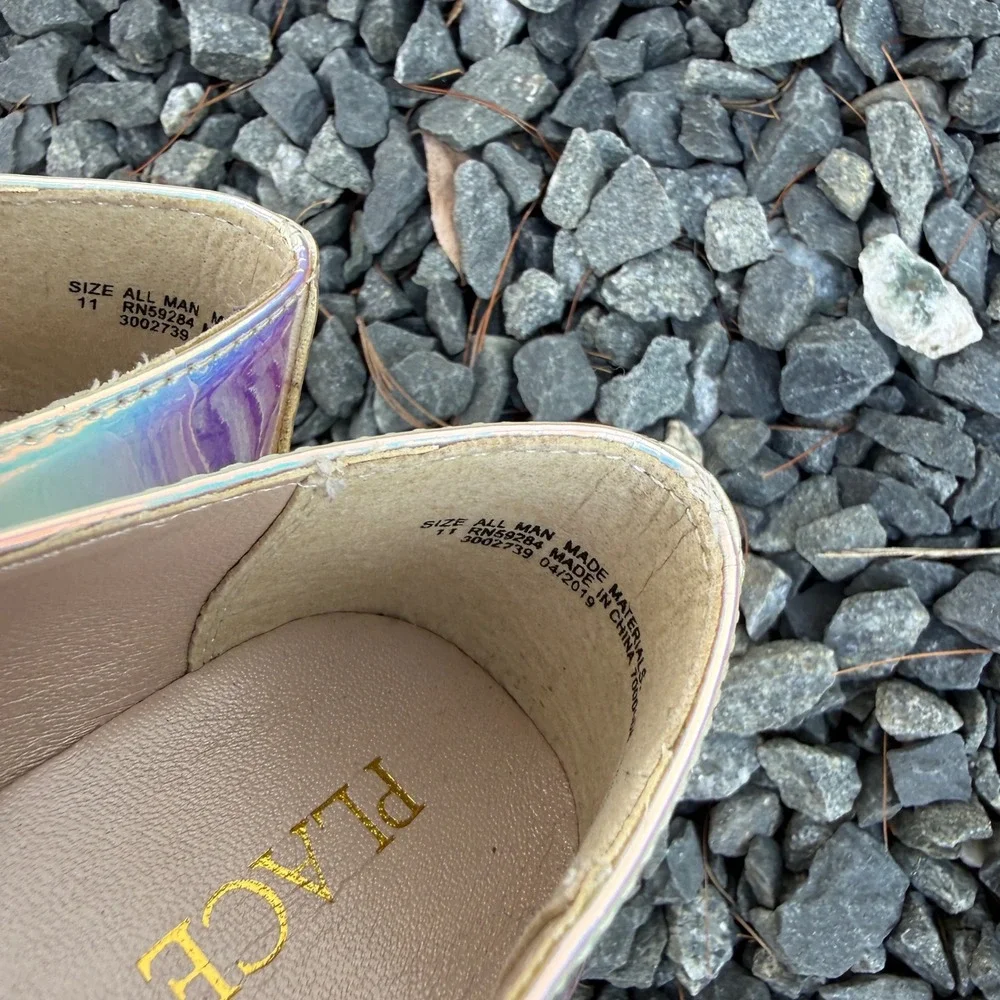 The Childrens Place Girls Iridescent Cat Ballet Flats Holographic Size 11